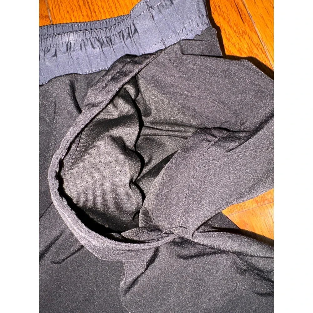 Spyder Swim Trunks Mens XXL Black Gray Mesh Lined Board Shorts 7 Inch Inseam
